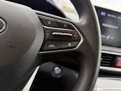 Used 2022 Hyundai Santa Fe SEL image 19