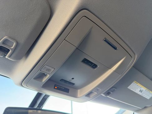 Used 2015 GMC Sierra 1500 SLE w/ SLE Value Package image 30