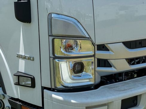 New 2024 Chevrolet Low Cab Forward RWD image 3