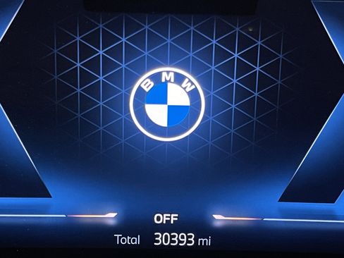 Certified 2024 BMW X6 xDrive40i w/ Premium Package image 21