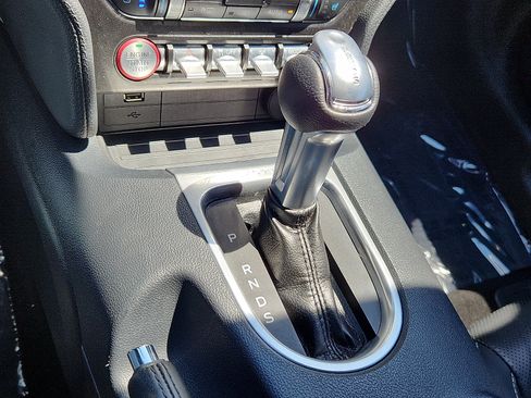 Used 2021 Ford Mustang Premium w/ Pony Package RWD image 13
