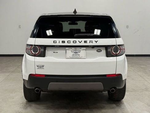 Used 2019 Land Rover Discovery Sport HSE Luxury image 10
