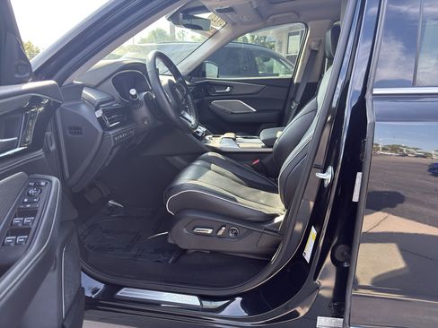 Used 2022 Acura MDX SH-AWD w/ Advance Package image 16