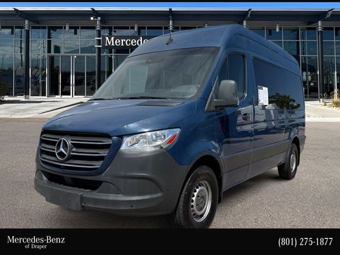 Used 2019 Mercedes-Benz Sprinter 2500 image 1