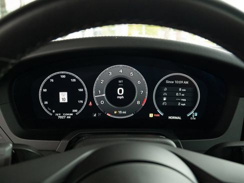 Certified 2025 Porsche 911 Carrera S RWD image 17