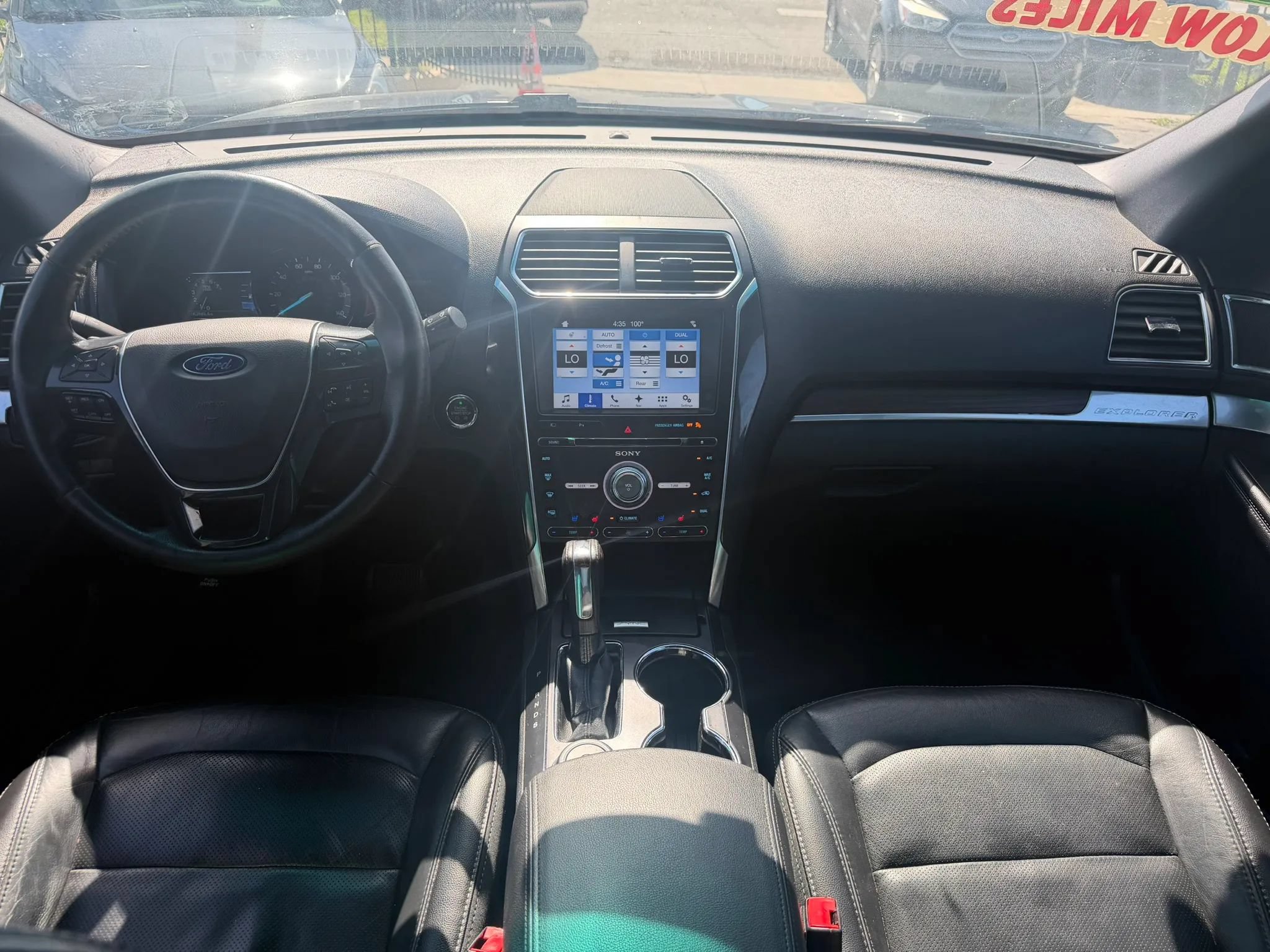 Used 2017 Ford Explorer Limited AWD/4WD image 7