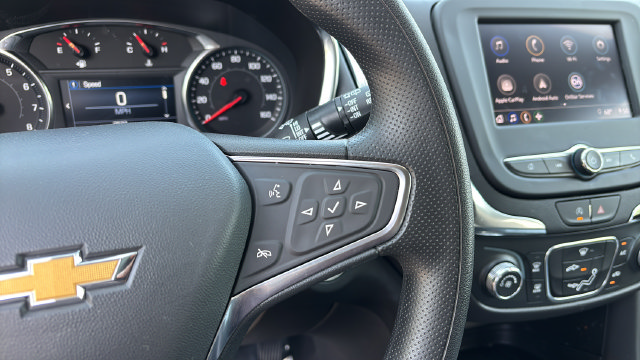 Used 2024 Chevrolet Equinox LT FWD image 23