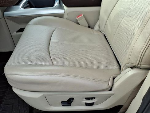 Used 2018 RAM 2500 Laramie image 23