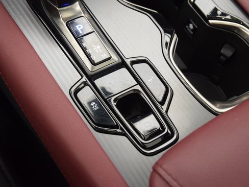 Used 2024 Lexus RX 500h F Sport w/ Convenience Package image 30