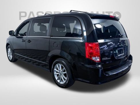 Used 2019 Dodge Grand Caravan SXT FWD image 5