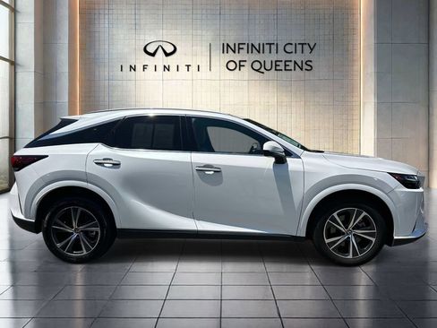 Used 2023 Lexus RX 350 Premium w/ Accessory Package AWD/4WD image 2