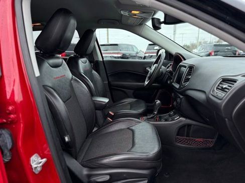 Used 2021 Jeep Compass Trailhawk image 17