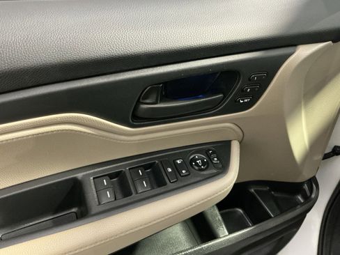 Used 2023 Honda Odyssey EX-L image 16