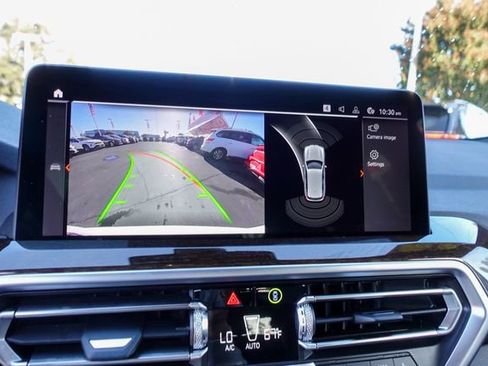 Used 2022 BMW X3 xDrive30i w/ Premium Package w/ZPA image 17