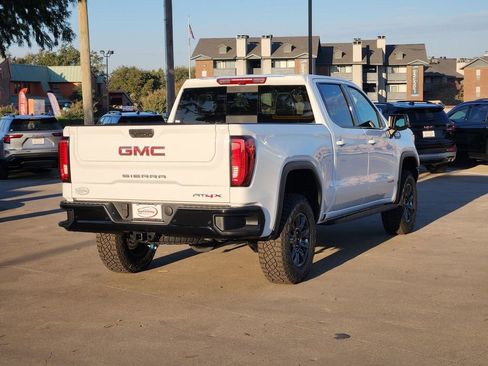 New 2026 GMC Sierra 1500 AT4X image 5