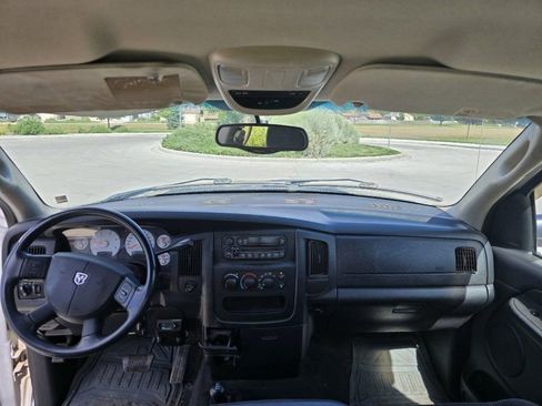 Used 2004 Dodge Ram 2500 Truck SLT w/ Trailer Tow Group image 8