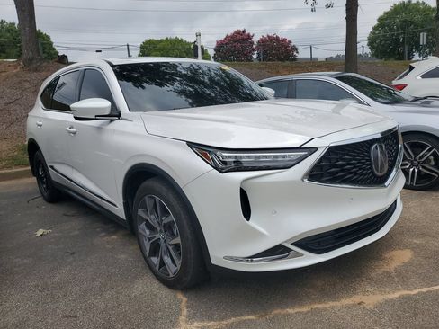 Used 2024 Acura MDX SH-AWD w/ Technology Package image 3