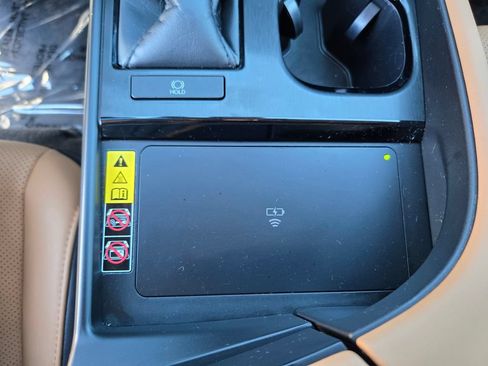Used 2025 Lexus ES 350 w/ Premium Package FWD image 17