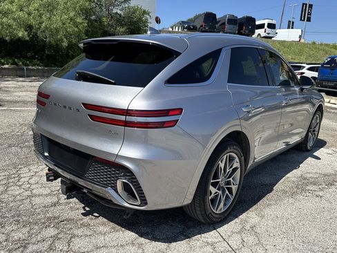 Used 2024 Genesis GV70 2.5T w/ Advanced Package AWD/4WD image 5