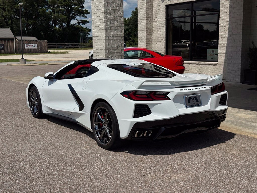 Used 2021 Chevrolet Corvette Stingray Preferred Cpe w/ Z51 Performance Package RWD image 17