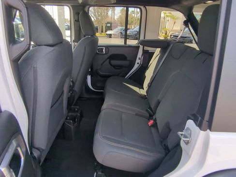 Certified 2025 Jeep Wrangler Unlimited Sport image 15