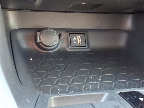 Certified 2025 Toyota RAV4 XLE image 20