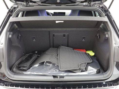 New 2026 Volkswagen Golf image 20