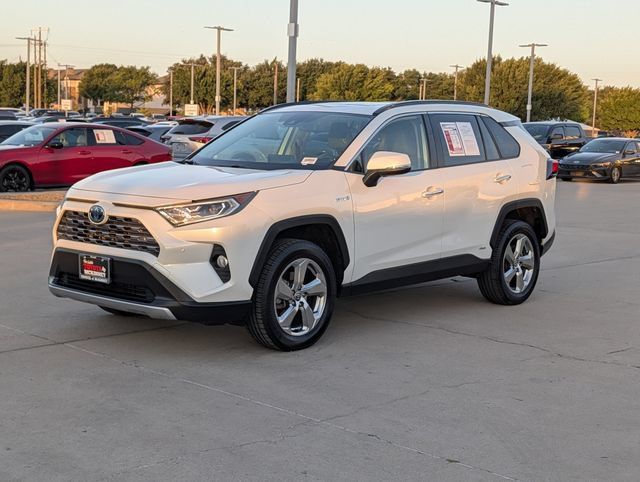 Used 2021 Toyota RAV4 Limited AWD/4WD image 9