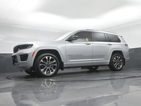 Used 2021 Jeep Grand Cherokee L Overland w/ MOPAR Finishing Package AWD/4WD image 73