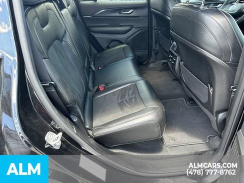 Used 2024 Jeep Grand Cherokee Limited 4xe AWD/4WD image 17