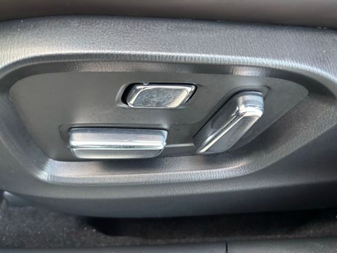 Certified 2025 MAZDA CX-5 Signature image 15