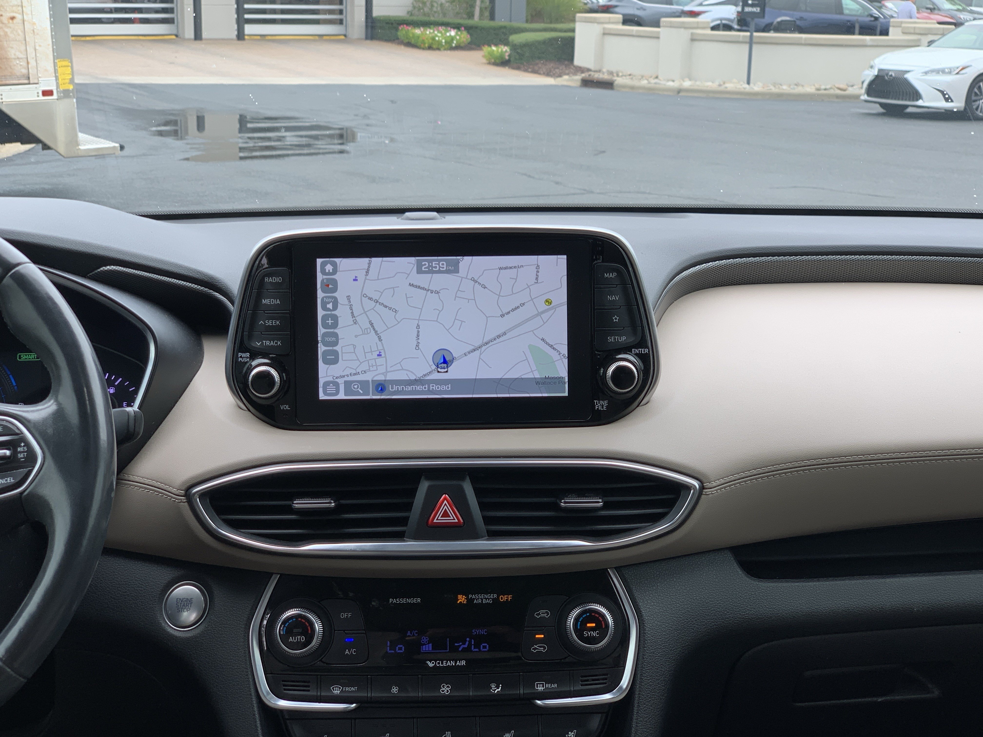 Used 2019 Hyundai Santa Fe FWD image 29