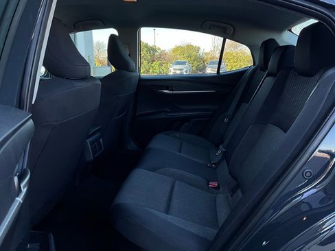 Used 2025 Toyota Camry LE image 11