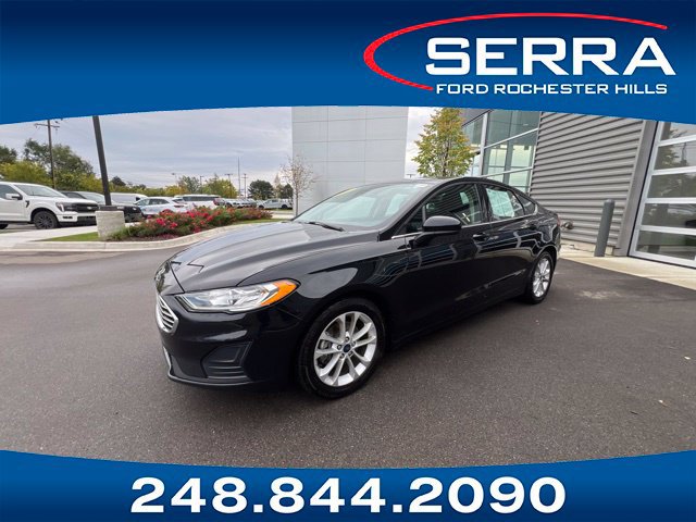 Used 2020 Ford Fusion SE FWD image 1