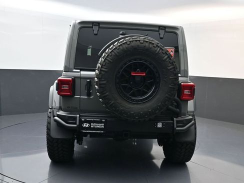 Used 2023 Jeep Wrangler Unlimited Rubicon 392 w/ Xtreme Recon 35" Tire Package image 4