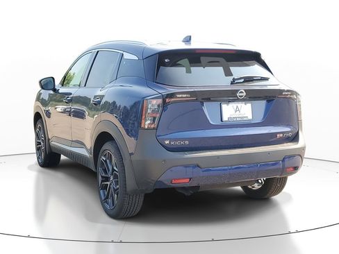 New 2025 Nissan Kicks SR w/ SR Premium Package image 3
