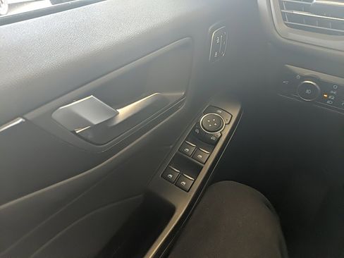 Certified 2023 Ford Escape ST-Line Elite image 23