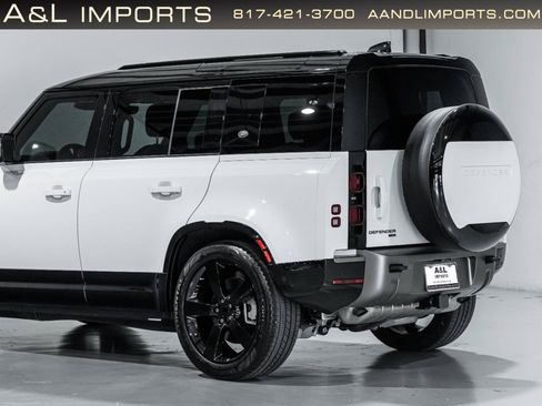 Used 2023 Land Rover Defender 110 X-Dynamic SE AWD/4WD image 43
