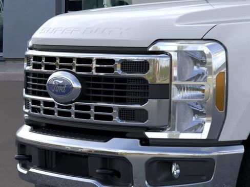 New 2026 Ford F250 XLT AWD/4WD image 17