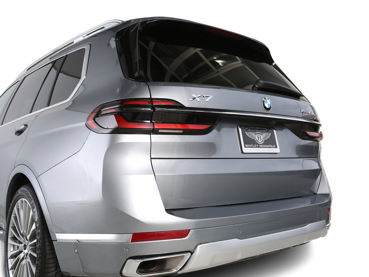 Used 2023 BMW X7 xDrive40i w/ Premium Package AWD/4WD image 12