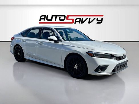 Used 2024 Honda Civic Touring image 1