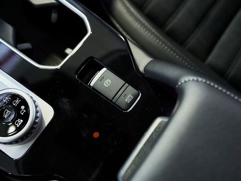 New 2026 Mitsubishi Outlander AWD image 52