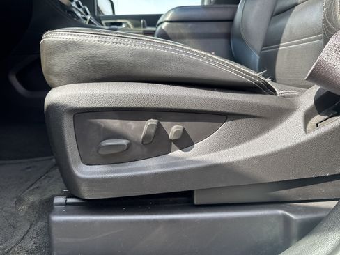 Used 2016 GMC Yukon XL Denali w/ Open Road Package image 16