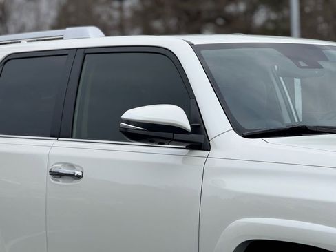 Used 2022 Toyota 4Runner Limited image 7