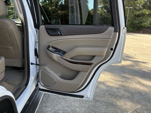 Used 2020 GMC Yukon SLT w/ Open Road Package RWD image 20