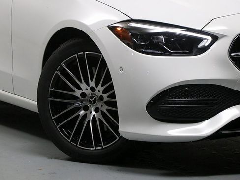 Certified 2025 Mercedes-Benz C 300 4MATIC Sedan image 3