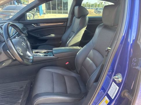 Used 2020 Honda Accord Sport image 17