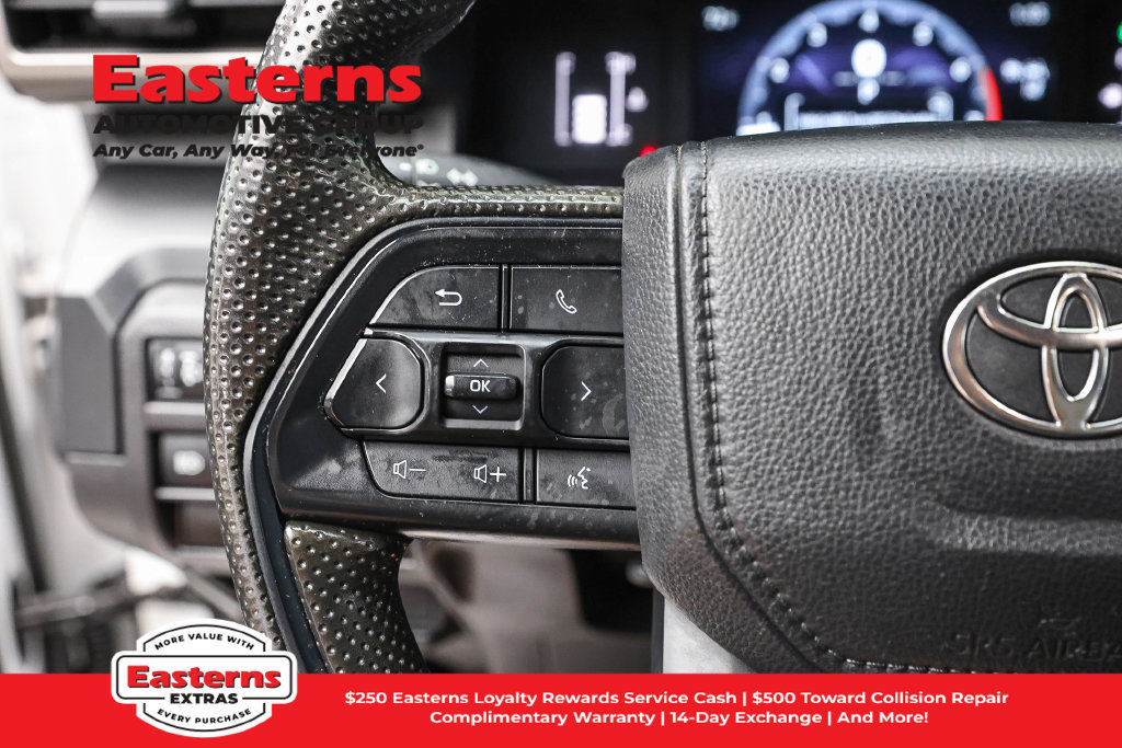 Used 2025 Toyota Tacoma SR RWD image 15