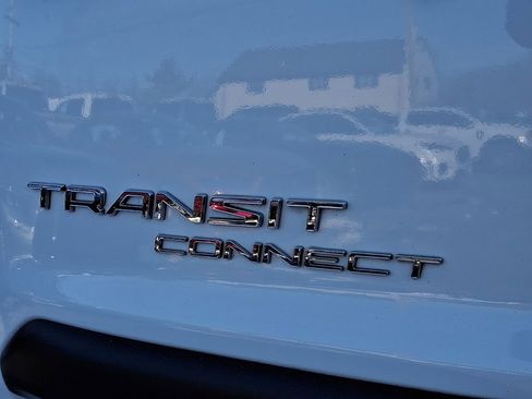 Certified 2022 Ford Transit Connect XL image 28