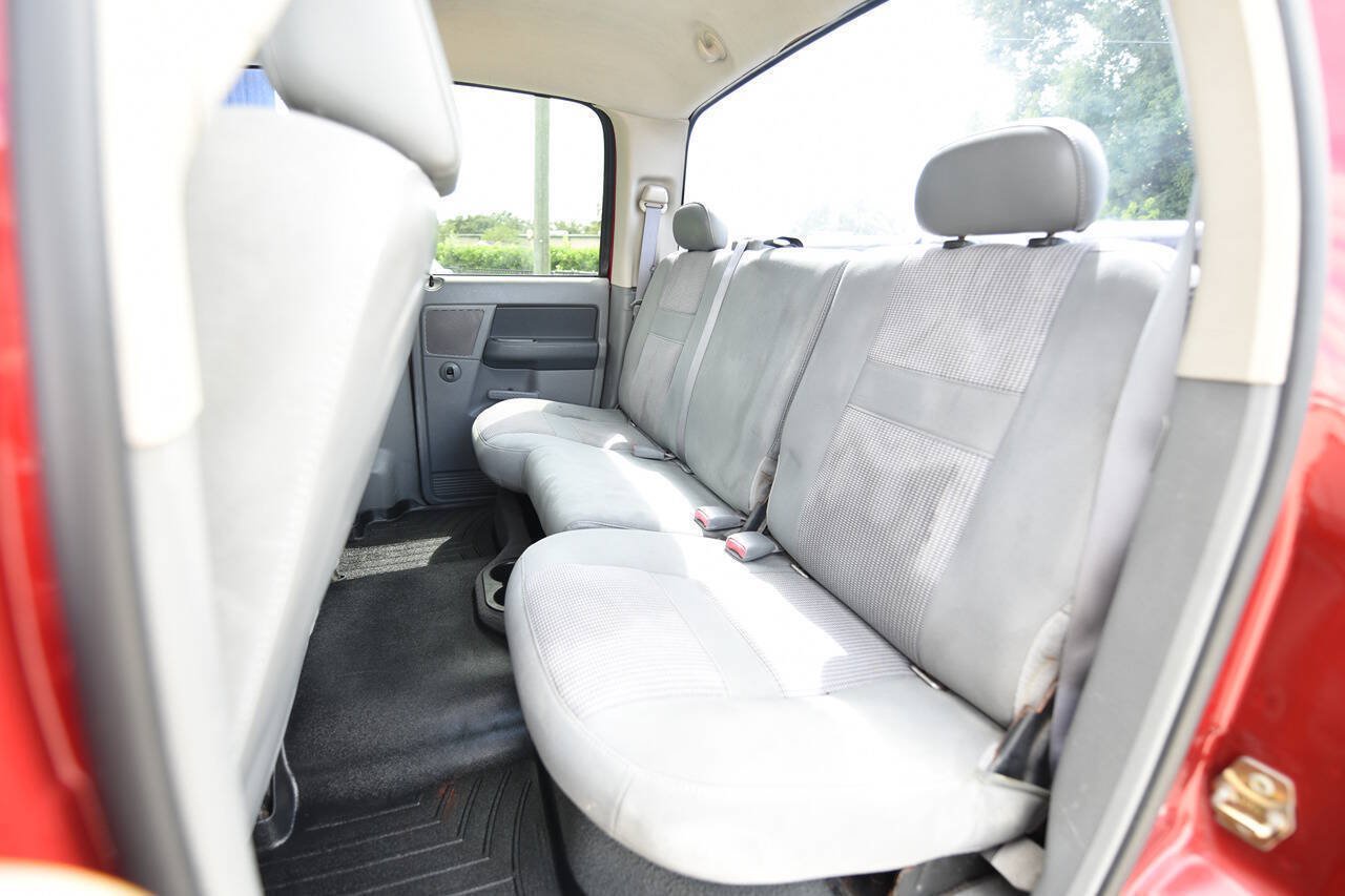 Used 2007 Dodge Ram 1500 Truck SLT RWD image 12